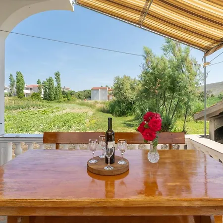 Anica - Island Pag * Влашичи