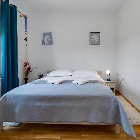 Anica - Island Pag Апартаменты *