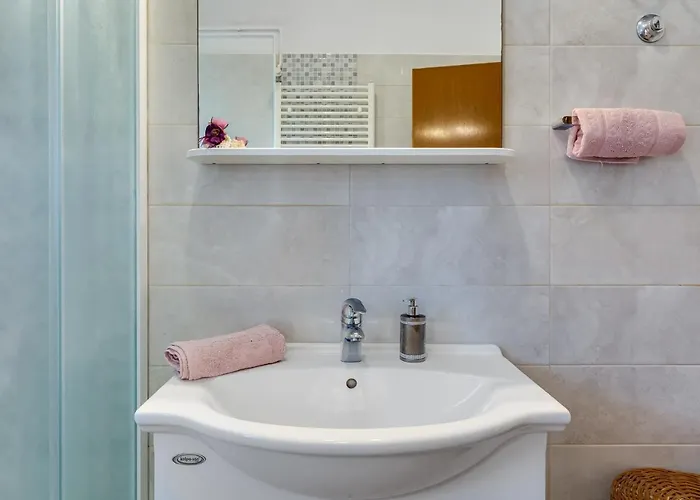 Anica - Island Pag Апартаменты *