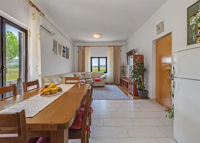 Anica - Island Pag Апартаменты *