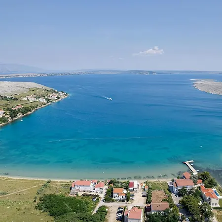 Anica - Island Pag *